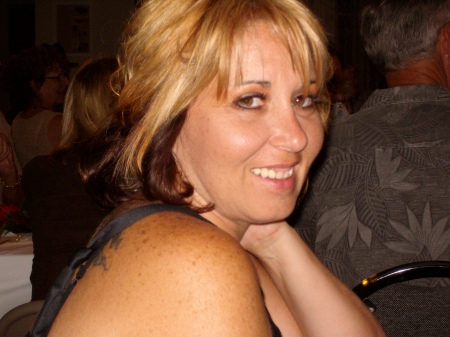 Maria Gates Photo 4