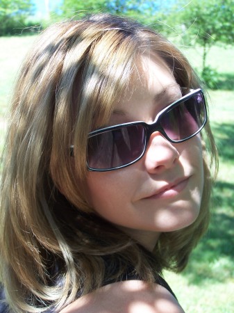 Jennifer Bledsoe Photo 14