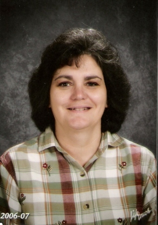 Tracey Hawes Photo 15