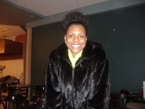 Yolanda Harris Photo 26