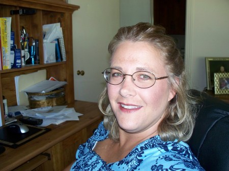 Anne Kendrick Photo 27