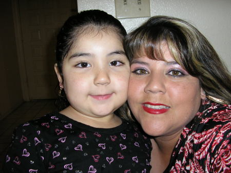 Annabelle Hernandez Photo 19