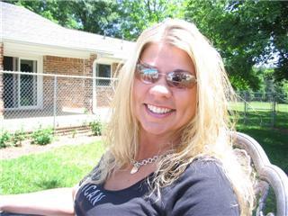 Tracy Laird Photo 7