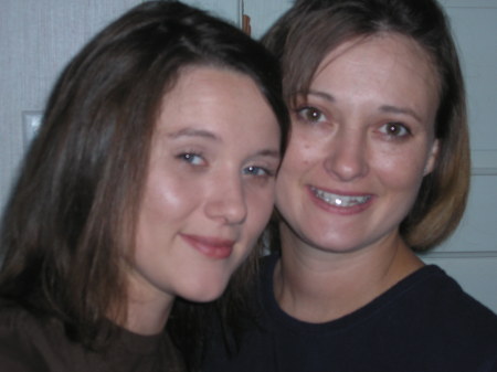 Christina Holton Photo 10