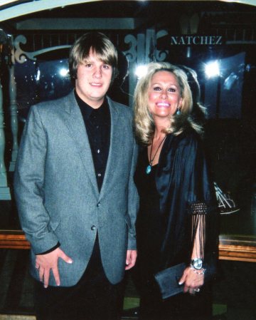 Vicki Gilbert Photo 12