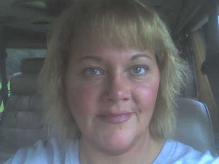 Debbie Dudley Photo 19