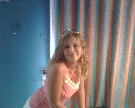 Heather Matthews Photo 32