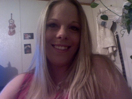 Tara Pollard Photo 6
