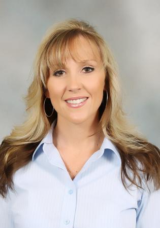 Alicia Atkins Photo 28