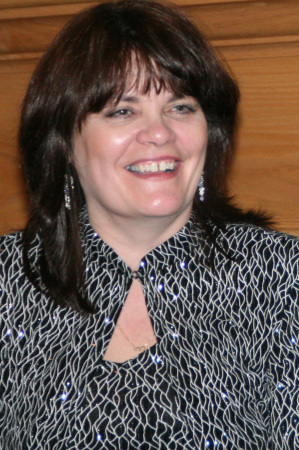 Laurie Mathis Photo 22