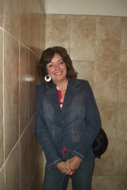 Laura Delvecchio Photo 9