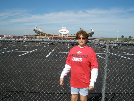 Stacey Graves Photo 17