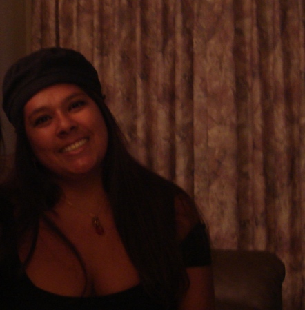 Julie Calderon Photo 19