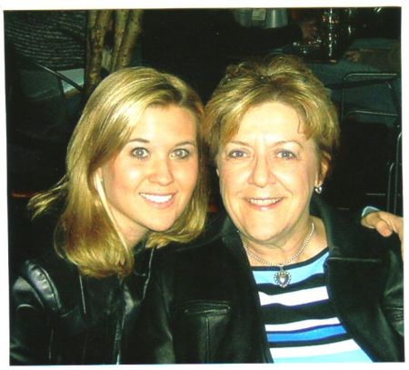 Anita Cowan Photo 19