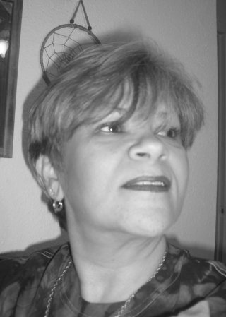 Vickie Harris Photo 23