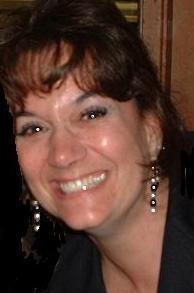 Elizabeth Luft Photo 7