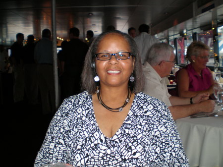 Cynthia Moore Photo 30