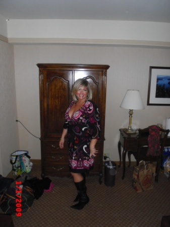 Jennifer Baldwin Photo 34