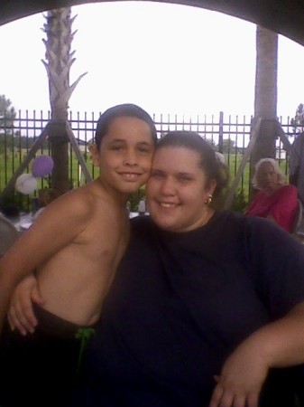 Christina Hernandez Photo 31