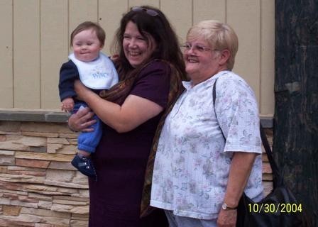 Suzanne Deremer Photo 1