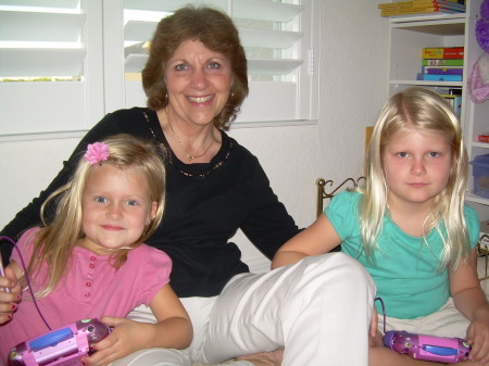 Sandra Engle Photo 17