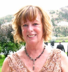 Suzanne Craig Photo 30