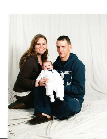 Melissa Daniels Photo 38