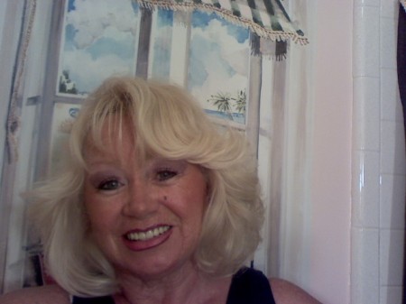 Connie Ball Photo 18