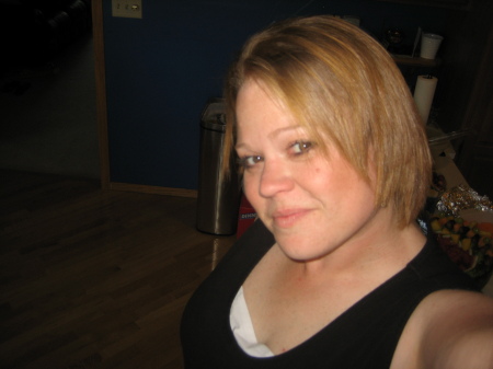 Brandie Clarke Photo 1