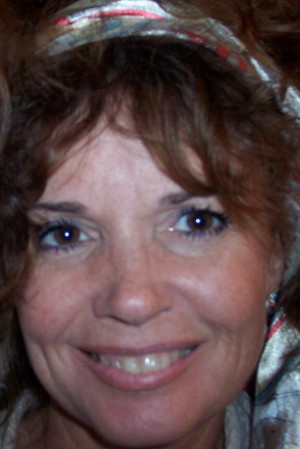 Michelle Brooks Photo 19