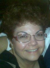 Kimberly Cross Photo 37