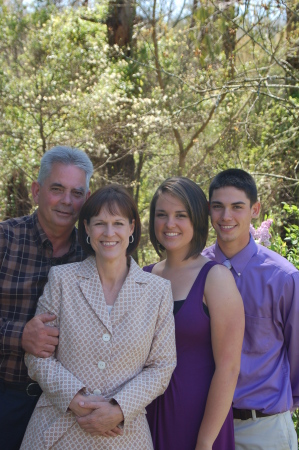 Julie Pounds Photo 14