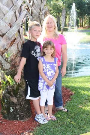 Kim Jeffries Photo 9