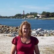 Martha Lloyd Photo 20