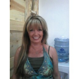 Vicki Christensen Photo 25