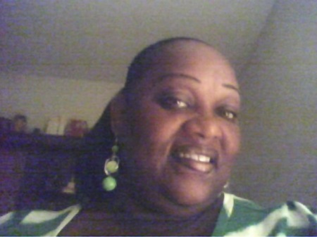 Roberta Hicks Photo 17