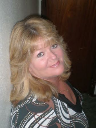 Catherine Hopper Photo 5