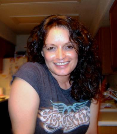 Yolanda Gonzales Photo 8
