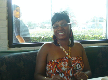 Elsie Jackson Photo 13