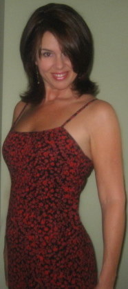 Julie Howells Photo 7