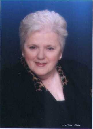 Jacqueline Ryder Photo 1