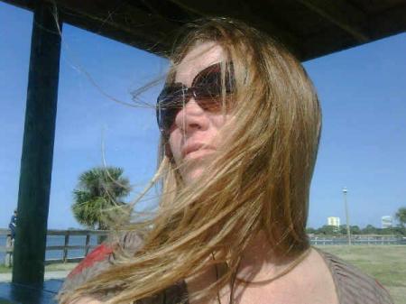 Phyllis Perry Photo 17