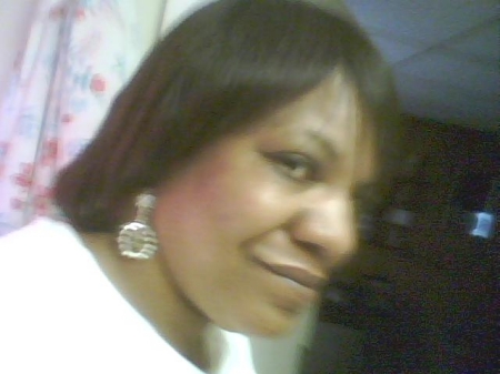 Tami Mathis Photo 4