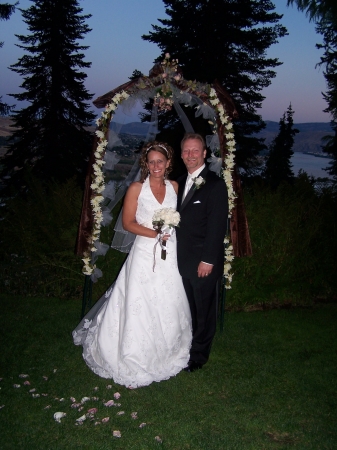 Jennifer Auger Photo 13