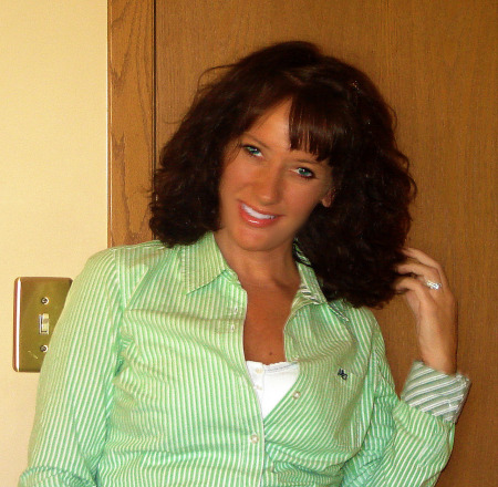 Mona Turner Photo 14