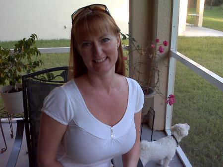 April Jewett Photo 4