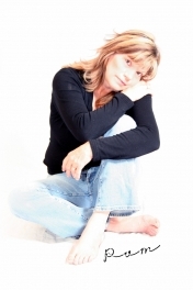 Pam Valentine Photo 14