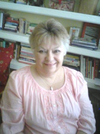 Michele Pierson Photo 15