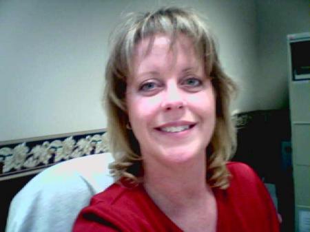 Julie Griggs Photo 19