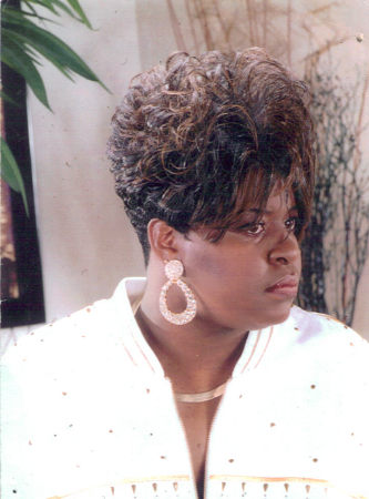 Pamela Warren Photo 38